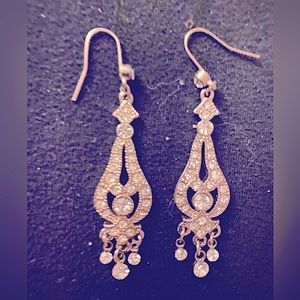 Chandelier earrings